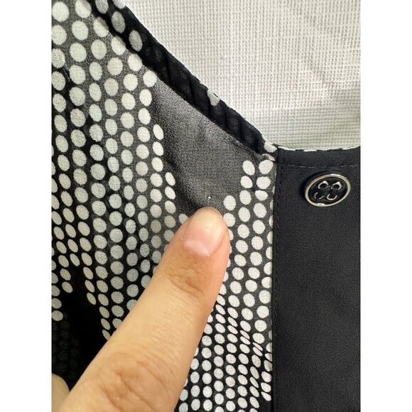 Womens Size Medium Heartsoul Black White Chevron Print Sleeveless Top - Picture 6 of 10